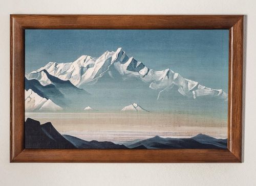Репродукция картины в раме «ГОРА ПЯТИ СОКРОВИЩ (ДВА МИРА) 1933 1933». Н.К.Рерих KR15
